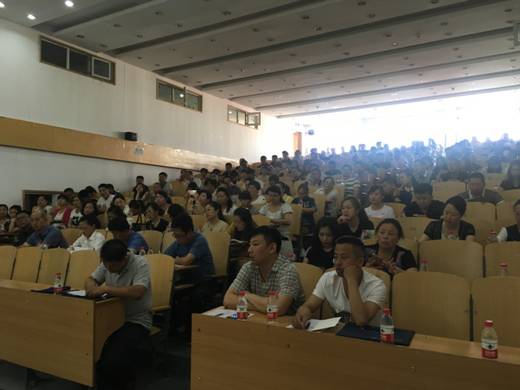 3.培训学员上课现场.JPG