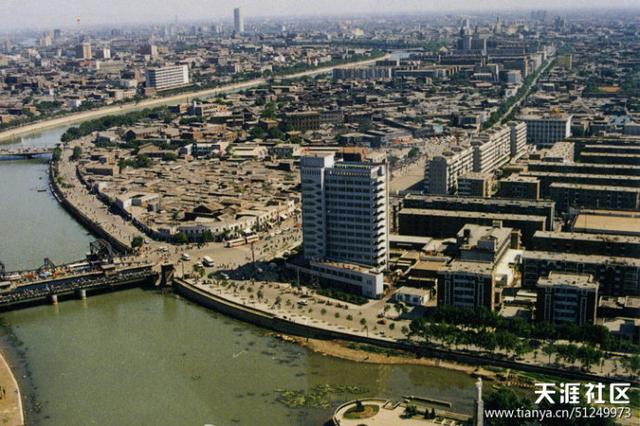 不太老的天津旧照