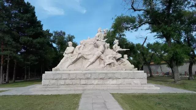 凭吊：龙江英烈长眠地-西满革命烈士陵园