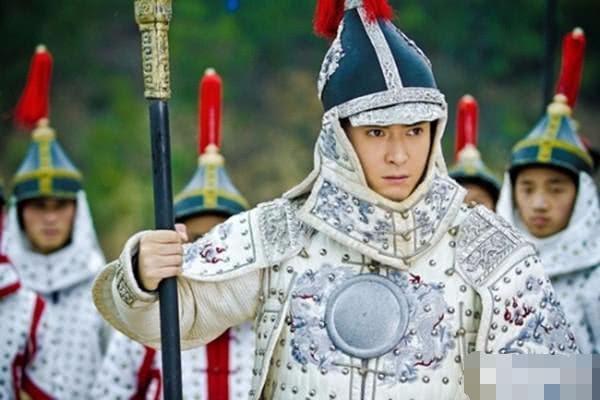 清朝把人发送宁古塔给披甲人为奴，披甲人是什么身份？