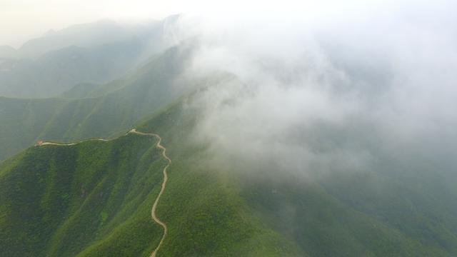 「jrs电脑直播_极速体育无插件直播_jrs直播极速体育鹤壁」登顶十八盘，jrs电脑直播_极速体育无插件直播_jrs直播极速体育观云海