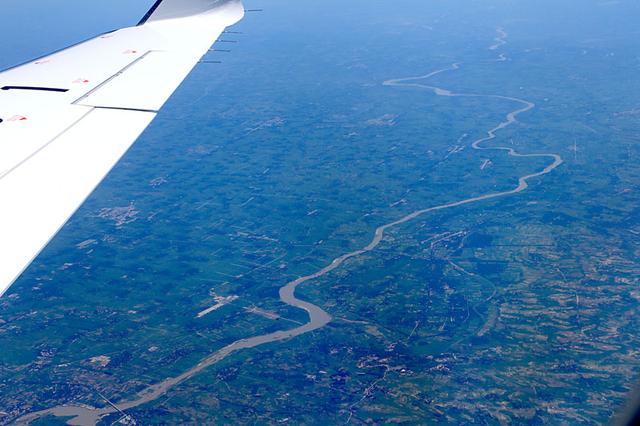 空姐告诉我，这里是江汉平原！