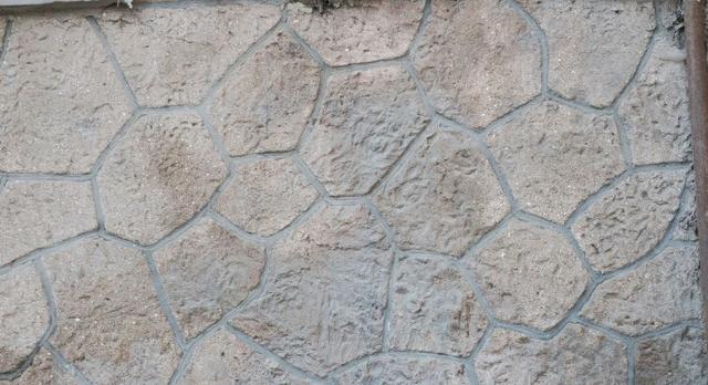 哈尔滨，新马路深处的老建筑