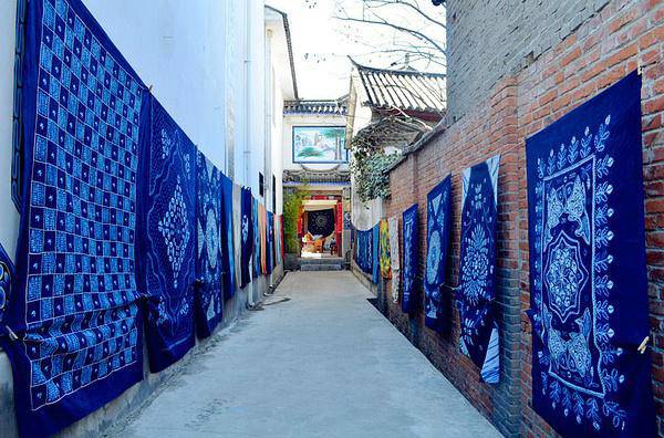 大理周城扎染：传统村落，古韵悠悠