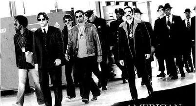 杀人、放高利贷、贩毒：衣冠楚楚豪气干云？算了吧，看看真实黑手党