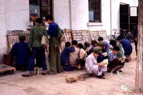 说说不新不老的哈尔滨之看小人书