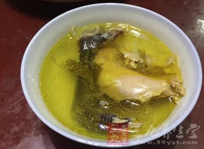 鸡肉原本是一种比较适合孩子吃的肉类