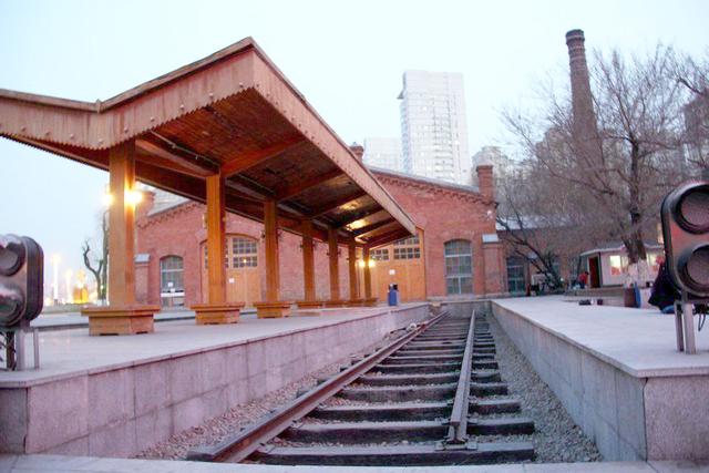 哈尔滨车辆厂，红色大厂的永恒记忆