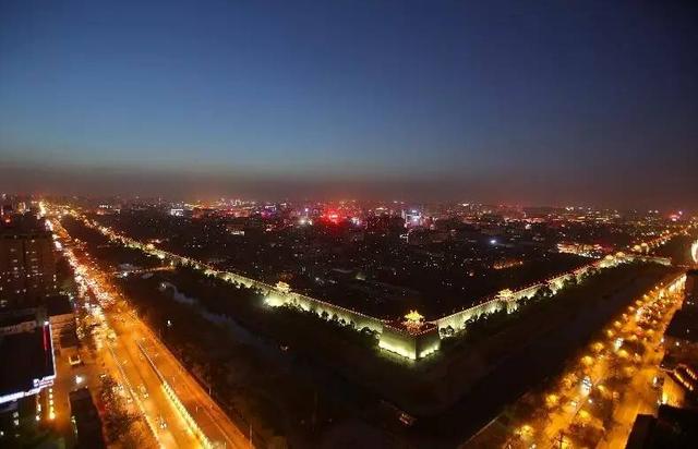 俯瞰全球10个知名城市，看到西安我惊呆了！