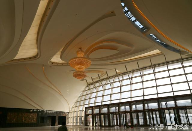 俯瞰江苏大剧院