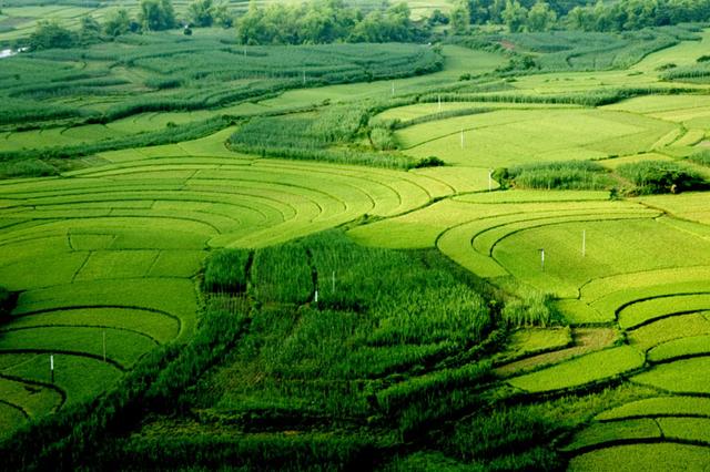 山水广西——俯瞰“人间仙境”，锦绣大地不是仙境胜似仙境