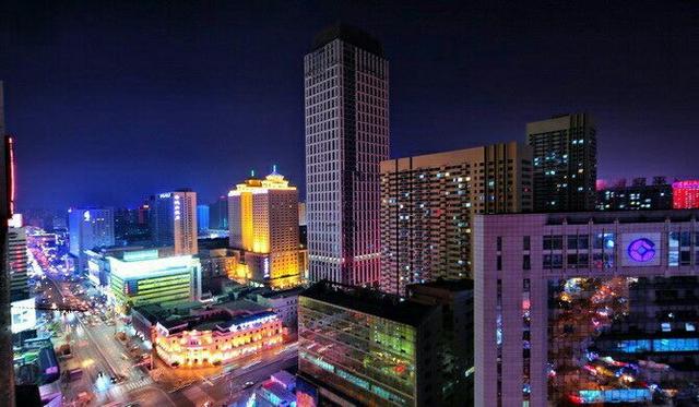 居高俯瞰 诗画沈阳