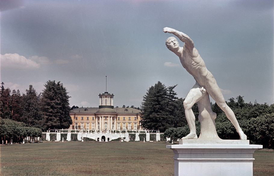 1950年代莫斯科郊区等地彩色图片 - 沉默的麻雀 - 沉默的麻雀的博客