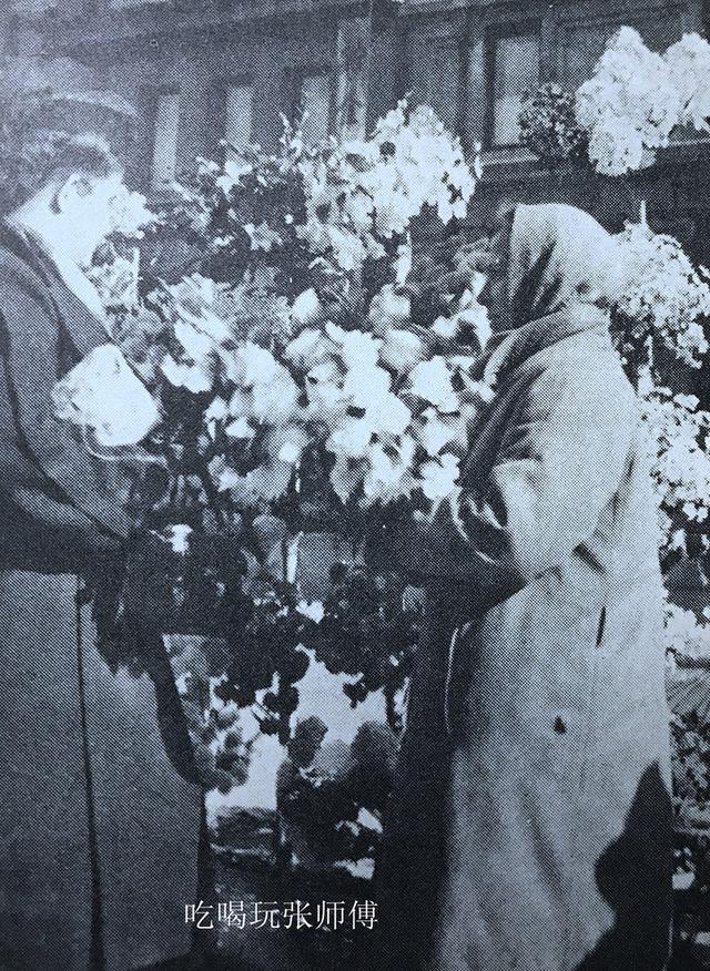 1930年的哈尔滨 生活着10万外国人 他们平时做什么