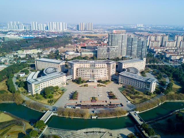 空中鸟瞰惠山区