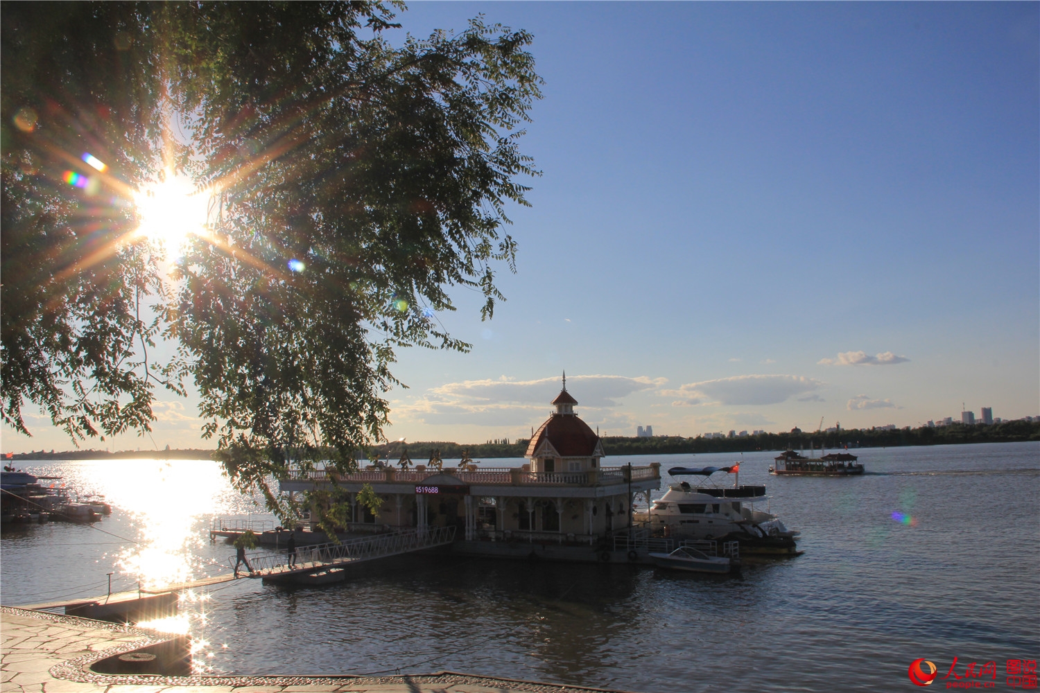 144153u33wwbwwbbwn330e