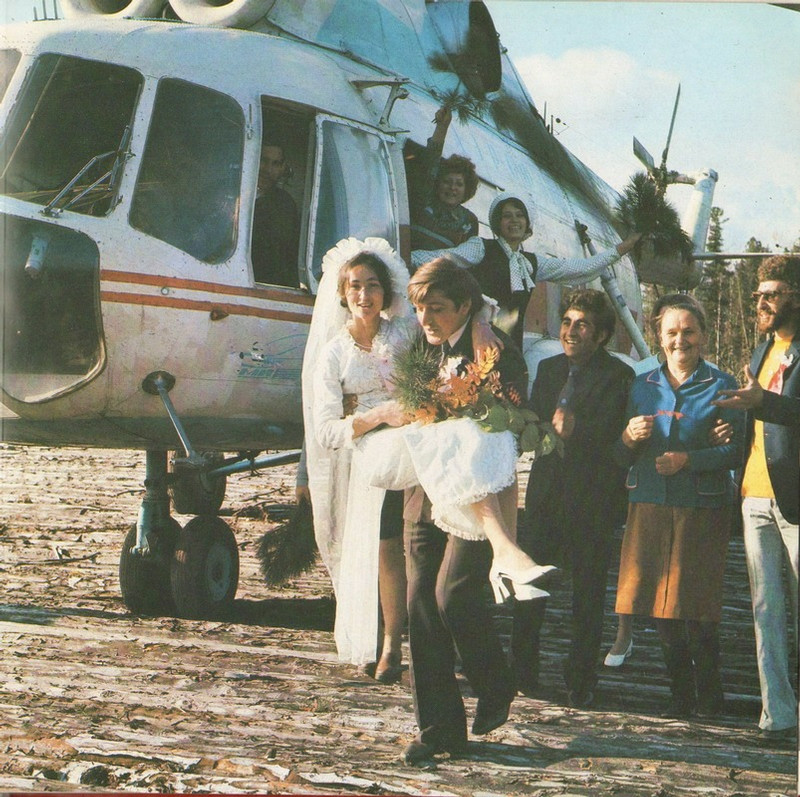 苏联时代的新人婚礼现场【上】 - 沉默的麻雀 - 沉默的麻雀的博客