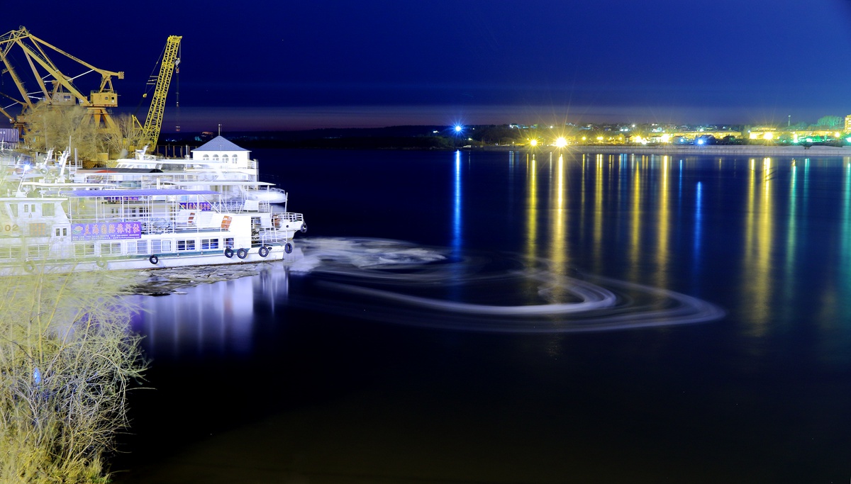 152611n0bamr00fwagqpa0