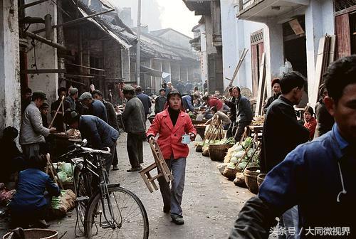 三十年前的昆明，值得回味和品位