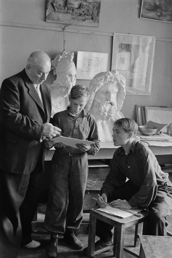 1954年布列松镜头下的苏联莫斯科【2】 - 沉默的麻雀 - 沉默的麻雀的博客