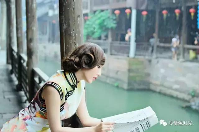 旗袍，只一个名字便风情流转