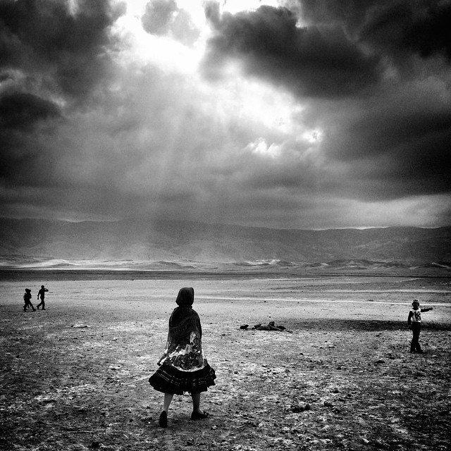 《三峰摄影》伊朗摄影师用手机拍出一幕幕极具故事性的精彩影像