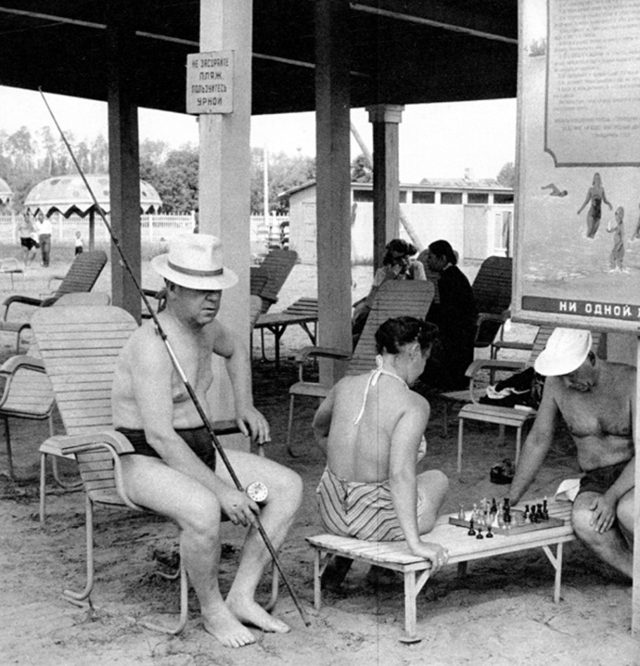 1954年布列松镜头下的苏联莫斯科【2】 - 沉默的麻雀 - 沉默的麻雀的博客