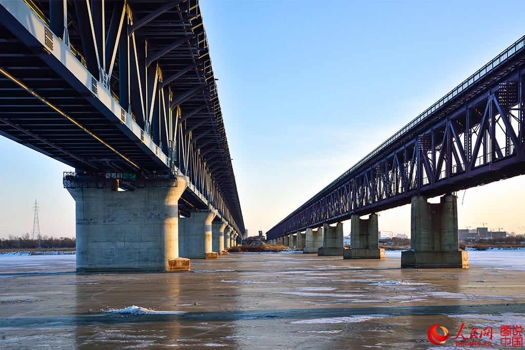 111113px781p899e8zweze