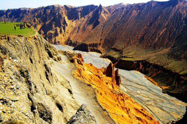 我来了，安集海大峡谷